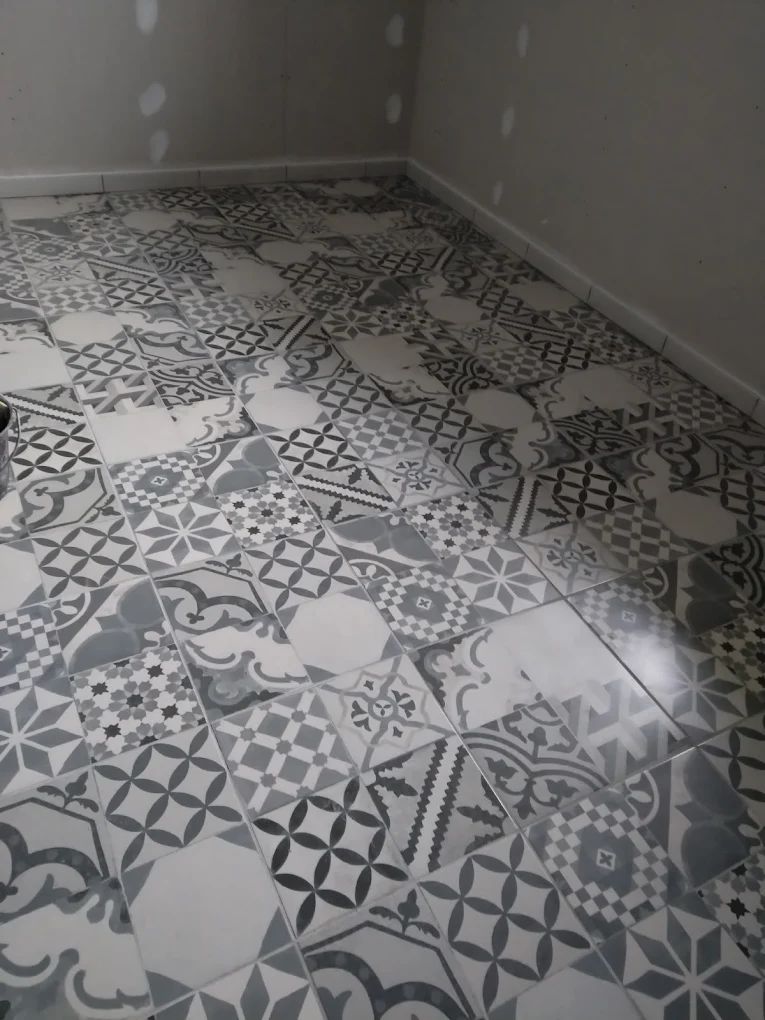 SB Carrelage SB Carrelage<br />
